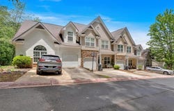 2205 Hoskin Court NW, Kennesaw, GA 30144