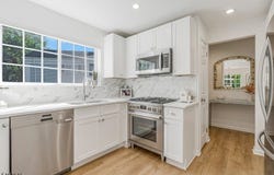 230 Riveredge Dr, Chatham Twp., NJ 07928-3100
