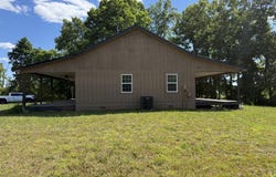 200 Hudson Lane, Russell Springs, KY 42642