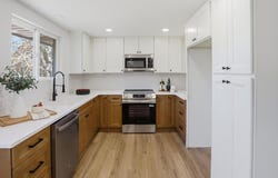 810 E MAPLE St, Mapleton, UT 84664