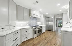 116 Meandering Lane, Burleson, TX 76028