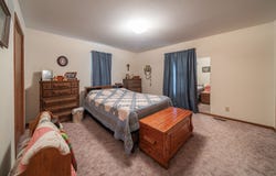 15242 51st Road, Winfield, KS 67158