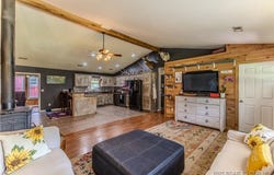 178 Hicks Pond Circle, Roach, MO 65787