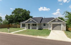 1407 Mill Street, Gatesville, TX 76528