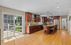 169 River Rd, Tewksbury, MA 01876
