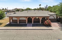 550 Taylor Pl, Calexico, CA 92231