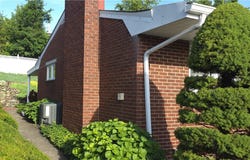 211 Hester Ave, Stowe Twp, PA 15136