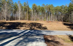 407 Eagles Harbor Drive, Hodges, SC 29653