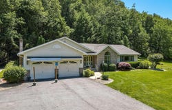 112 Fisher Lane, Effort, PA 18330