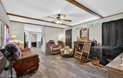 23270 Jj Road, Kiln, MS 39556