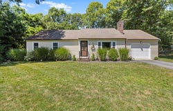 48 Valley Brook Road, Centerville, MA 02632