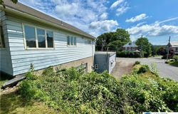 603 SHAWNEE, Roseto Boro, PA 18013