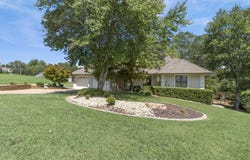 240 Avon Lane, Branson, MO 65616