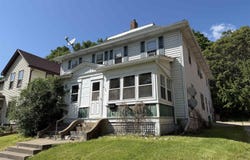428 Chicago, SAVANNA, IL 61074
