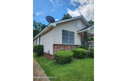 1115 Pansy Street, Jackson, MS 39213