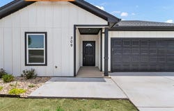 309 Pecan Lane, Tolar, TX 76476