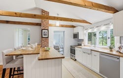 116 White Pond Rd, Stow, MA 01775