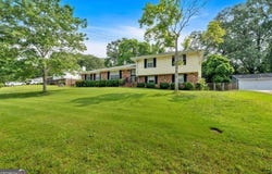 115 Creek, Stockbridge, GA 30281