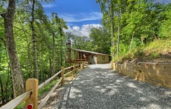 55 Skyline Drive, Blue Ridge, GA 30513