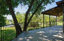 80 Bayside Circle, Gainesville, TX 76240