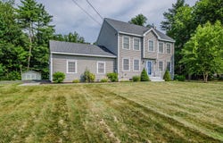 8 Farrington Road, Gorham, ME 04038
