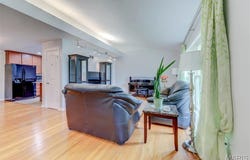 9344 Llewellyn Lane, Olivette, MO 63132