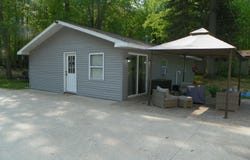 1265 RUSSELL, Harrison, MI 48625