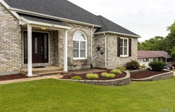 103 Woodland Lane, St Robert, MO 65584