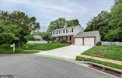 8 RISA Court, NEWARK, DE 19702