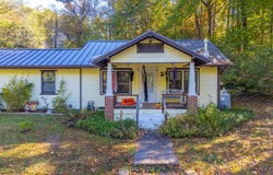 152 Mills Branch Road, Sylva, NC 28779