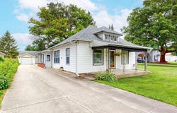 902 N Frost Avenue, Avoca, IA 51521