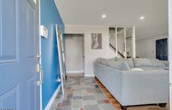 25 Lake Ave, Woodbridge Twp., NJ 07067-1322