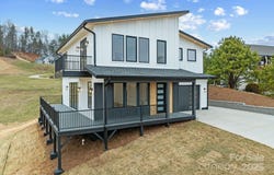 16 Lawson Ridge Road, Leicester, NC 28748