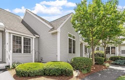 5 Rail Way, Hollis, NH 03049