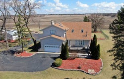 26025 S 88th Avenue, Monee, IL 60449