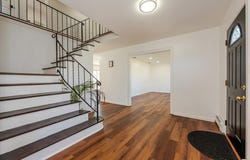 6 Valiant Court, Mount Sinai, NY 11766