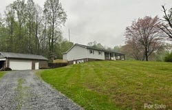 1375 Bradford Mountain Road, Lenoir, NC 28645