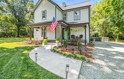 605 W Holt Street, Mebane, NC 27302