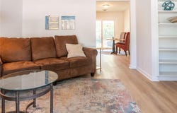 5201 Periwinkle PATH, Austin, TX 78745