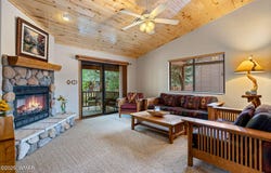 2344 S Buffalo Loop, Overgaard, AZ 85933
