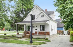 804 Wall, Port Huron, MI 48060