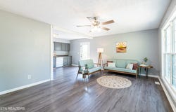 312 N 16th St, LaFollette, TN 37766