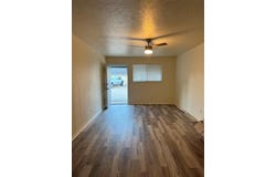 202 S Broadway Street, Bells, TX 75414