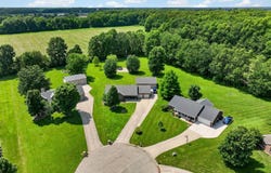 920 Doesprings Drive, Sunman, IN 47041
