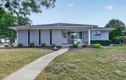 15500 Sherwood Lane, Fraser, MI 48026