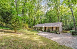 319 Woodland Circle, Pendleton, SC 29670