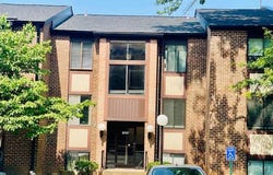 9707 KINGS CROWN COURT, FAIRFAX, VA 22031