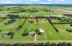 4395 Farm Road 2820, Sumner, TX 75486
