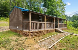 1 Poppy Lane, Campton, KY 41301