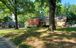 1001 Bird Avenue, Harrisonville, MO 64701
